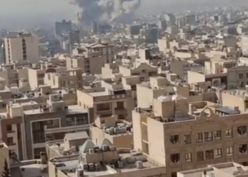 Irán ataca con misiles bases de EE.UU. en Qatar, EAU, Baréin y Kuwait como represalia por bombardeos en su territorio 3 Irán ataca con misiles bases de EE.UU. en Qatar, EAU, Baréin y Kuwait como represalia por bombardeos en su territorio