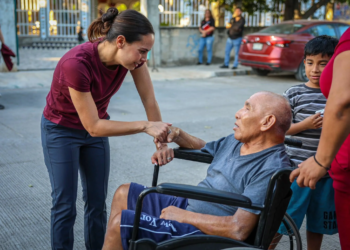 Las promesas del albergue en Cancún: 50 camas, 2 millones de pesos inicial… y un modelo de operación que nadie explica