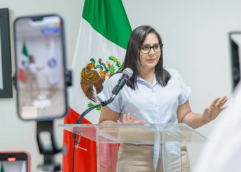 Mayuli Martínez llama vacunarse ante brote de sarampión y acusa negligencia del gobierno federal