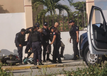 Persecución y “código rojo” en Vista Real deja dos detenidos con drogas y motocicleta robada 5 Persecución y “código rojo” en Vista Real deja dos detenidos con drogas y motocicleta robada