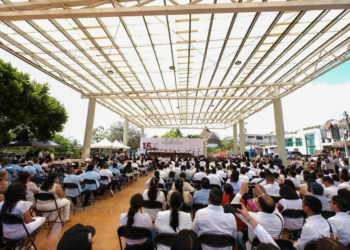Celebran los XV años de Bacalar como municipio
