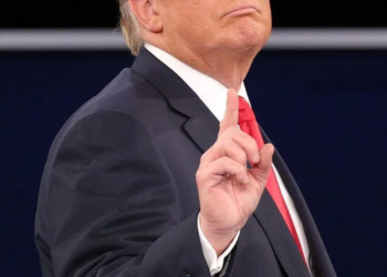 "Sería un gran honor": Trump afirma que podría "tomar Cuba" en medio de la peor crisis energética de la isla 1 “Sería un gran honor”: Trump afirma que podría “tomar Cuba” en medio de la peor crisis energética de la isla