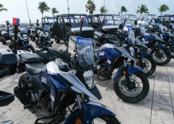 Mara Lezama invierte más de 100 mdp y entrega 21,736 bienes de seguridad a Quintana Roo