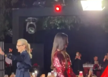 Anne Hathaway y Meryl Streep presentan “El Diablo viste a la moda 2” en México 1 Anne Hathaway y Meryl Streep presentan “El Diablo viste a la moda 2” en México