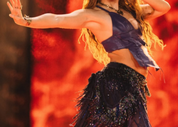 Shakira en el Zócalo CDMX 2026: áreas llenas, operativo especial y transporte extendido