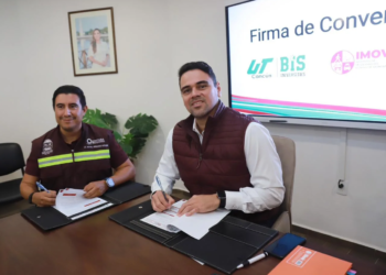 Jóvenes toman el volante del cambio: IMOVEQROO y UT Cancún se unen para mejorar el transporte público