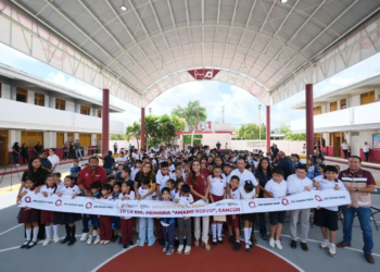 Nuevo domo en primaria Amado Nervo de Cancún: más de mil alumnos ya no estarán a la intemperie