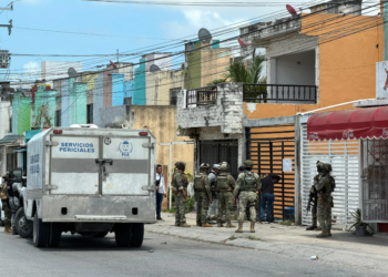 Tres cateos en Cancún dejan detenidos; operativos ligados a homicidio y narcomenudeo