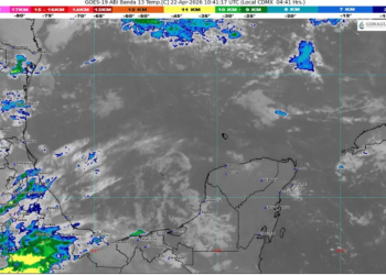 Calor intenso, lluvias aisladas y nuevo frente frío marcarán el clima este martes en Quintana Roo