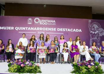 Reconocen a 11 mujeres que transforman Quintana Roo