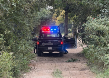 Ejecutan a pareja y abandonan sus cuerpos en camino de terracería en Tres Reyes 1 Ejecutan a pareja y abandonan sus cuerpos en camino de terracería en Tres Reyes
