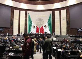 Morena aprueba anular elecciones por intervención extranjera