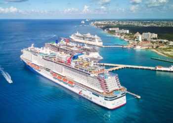 Marina cierra puertos en Yucatán y Quintana Roo por fuerte temporal