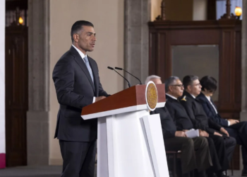 Harfuch presume caída de homicidios y advierte: “No habrá protección para nadie”