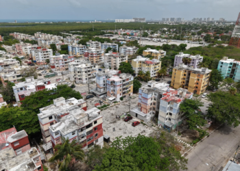 Tras derrumbe de escaleras en Corales, revisan 68 edificios