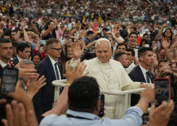 El Papa León XIV se enfrenta cara a cara con las víctimas de abusos por miembros de la iglesia en España