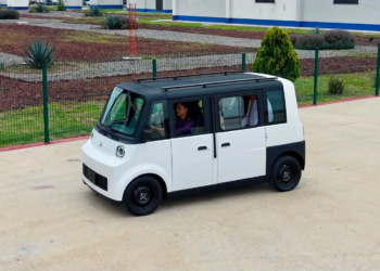 ¡Histórico! Sheinbaum presenta Olinia: el primer auto eléctrico mexicano que costará 150 mil pesos 4 ¡Histórico! Sheinbaum presenta Olinia: el primer auto eléctrico mexicano que costará 150 mil pesos