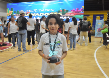 Robots toman Cancún: 200 estudiantes compiten por un lugar en la Olimpiada Nacional de Robótica 3 Robots toman Cancún: 200 estudiantes compiten por un lugar en la Olimpiada Nacional de Robótica