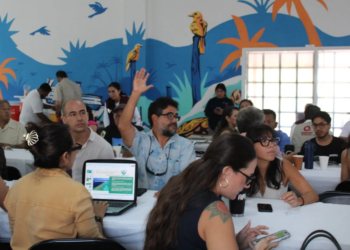 Instalan mesas de trabajo para definir el futuro sustentable de Mahahual