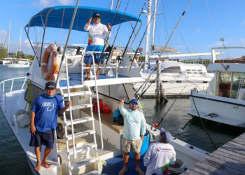 41 embarcaciones participan en Torneo Internacional de Pesca Cancún