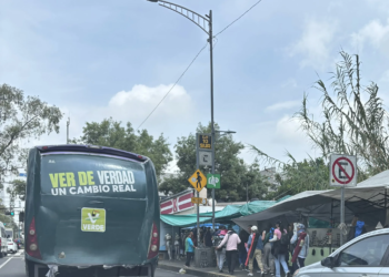 CNTE endurece protestas en CDMX y bloquea televisoras por la Ley del ISSSTE 2 CNTE endurece protestas en CDMX y bloquea televisoras por la Ley del ISSSTE