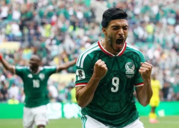 ¡Hazaña en el Azteca! México rompe la maldición de 40 años, vence 2-0 a Ecuador y desata la locura rumbo a Octavos