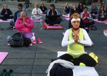 Adiós al estrés: CDMX tendrá clase masiva de yoga gratis 5 Adiós al estrés: CDMX tendrá clase masiva de yoga gratis