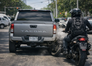 Cancún en alerta: denuncian presunto “montachoques” con camioneta Tacoma