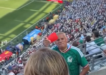 El mexicano que le mostró la tarjeta roja a los insultos: la historia que conquistó al Mundial 2026