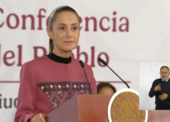 Sheinbaum anuncia inversión de 2 mil millones de pesos para reforzar combate al sargazo en Quintana Roo 2 Sheinbaum anuncia inversión de 2 mil millones de pesos para reforzar combate al sargazo en Quintana Roo