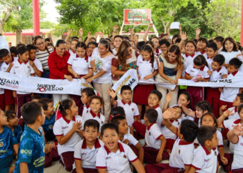 Nuevo domo y mejoras en escuela de Carlos A. Madrazo: 220 niños ya tienen espacio techado para aprender y hacer deporte 4 Nuevo domo y mejoras en escuela de Carlos A. Madrazo: 220 niños ya tienen espacio techado para aprender y hacer deporte