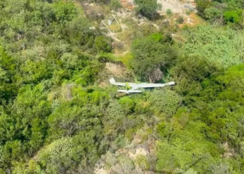 Se desploma aeronave en Monterrey reportan 3 heridos
