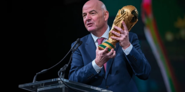 UEFA va contra Infantino: prepara denuncia penal que sacude a la FIFA