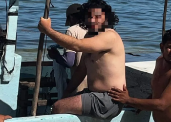 Rescatan con vida a uno de los desaparecidos en el mar de Cozumel