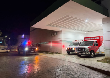 Balean a una mujer cuando cerraba su minisuper en Cancún