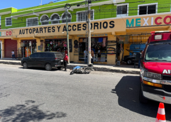 Muere motociclista tras choque en la SM 229; testigos detuvieron al responsable 4 Muere motociclista tras choque en la SM 229
