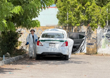 Localizan taxi abandonado en Urbi Villas del Rey; era conducido por hombre hallado sin vida esta mañana