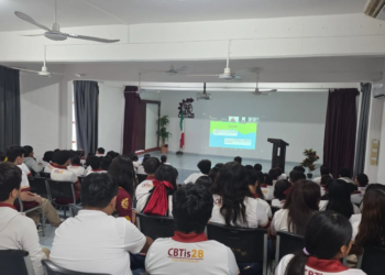 Adolescentes aprenden a controlar el enojo para evitar conflictos y violencia