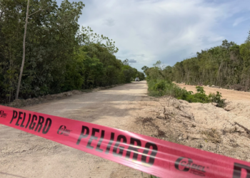 Localizan cuerpo envuelto en sábanas cerca de Paseos Kusamil