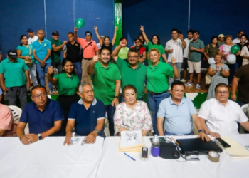 Dos planillas buscan la dirigencia de los 10 mil taxistas en Cancún