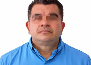 Vinculan a proceso al exjefe de la Policía Turística de Cancún por tráfico de personas