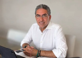 Flavio Carlos Rosado deja la Secretaría de Salud y apunta a Isla Mujeres 3 Flavio Carlos Rosado deja la Secretaría de Salud y apunta a Isla Mujeres