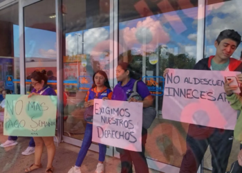 Chedraui recorta salarios; trabajadores paran 4 Chedraui recorta salarios; trabajadores paran