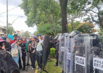 Familiares de protestantes por el agua en Guadalajara denuncian abusos y desaparicidos