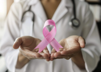 Cáncer de mama en Quintana Roo: casos suben 24.8% y encienden alertas en el Mes Rosa